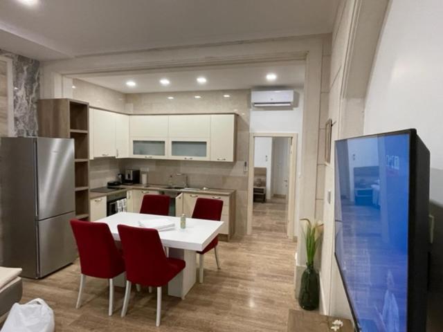 Villa Luce Mit Pool Makarska Eksteriør bilde