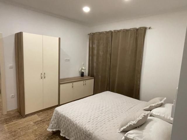 Villa Luce Mit Pool Makarska Eksteriør bilde