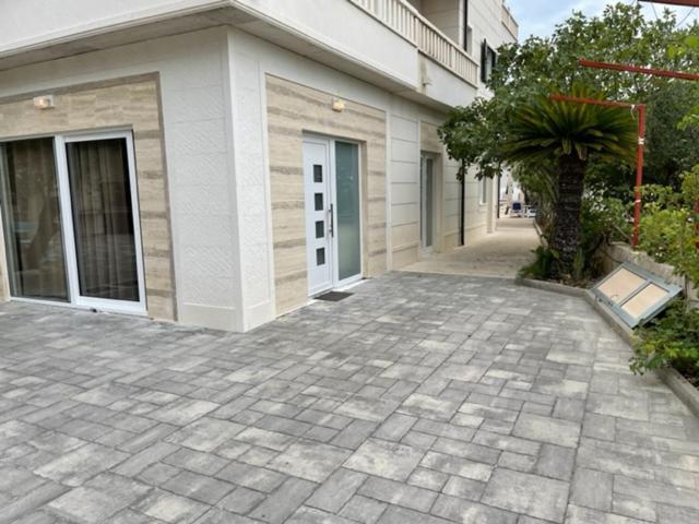 Villa Luce Mit Pool Makarska Eksteriør bilde