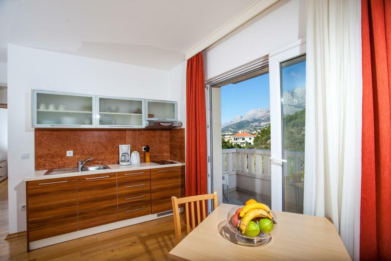 Villa Luce Mit Pool Makarska Eksteriør bilde