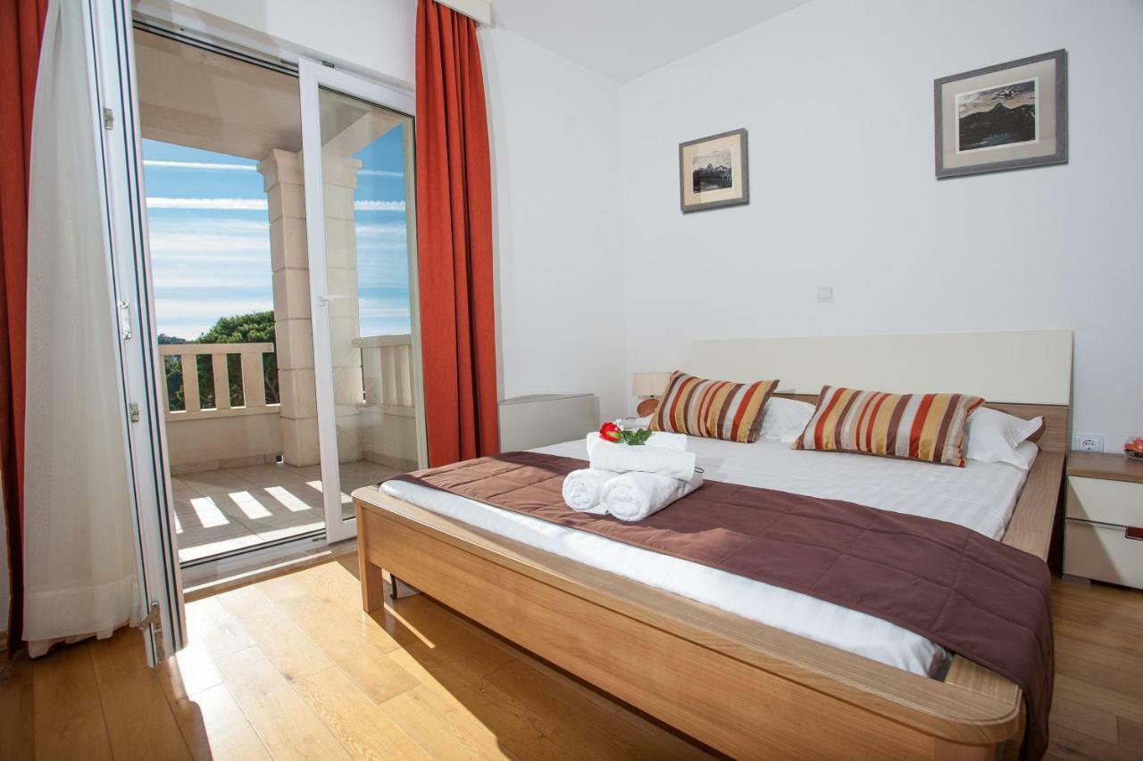 Villa Luce Mit Pool Makarska Eksteriør bilde